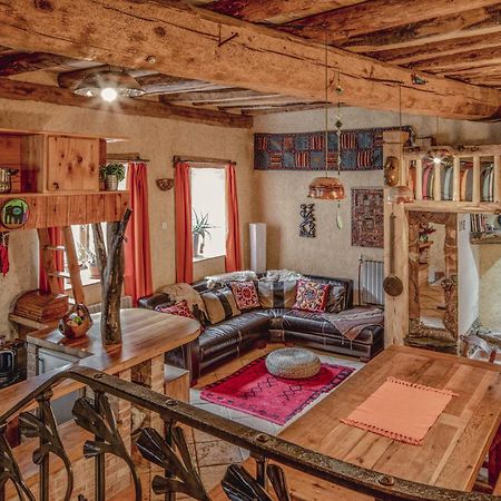 The Dragon Barn - Studio Ascou Dış mekan fotoğraf