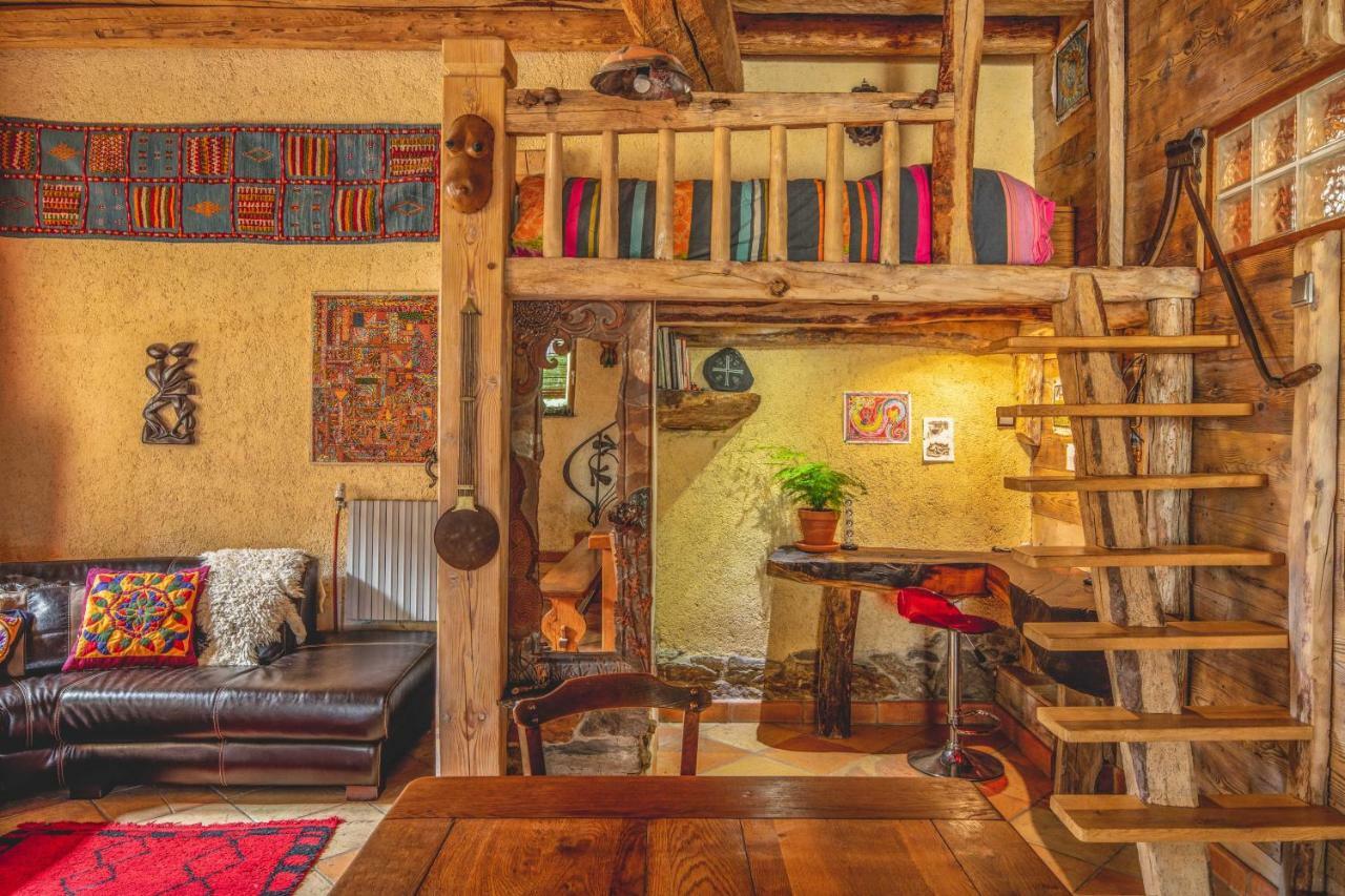 The Dragon Barn - Studio Ascou Dış mekan fotoğraf