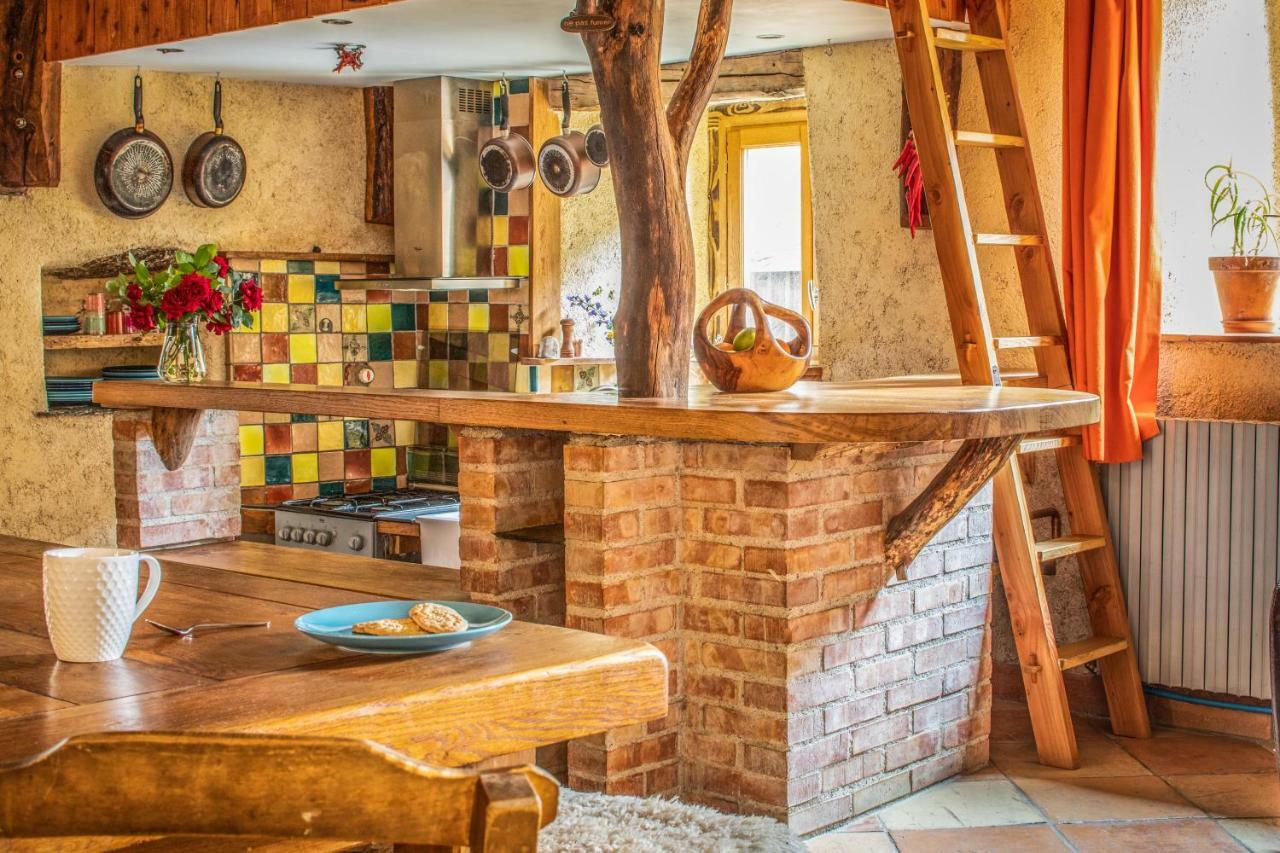 The Dragon Barn - Studio Ascou Dış mekan fotoğraf